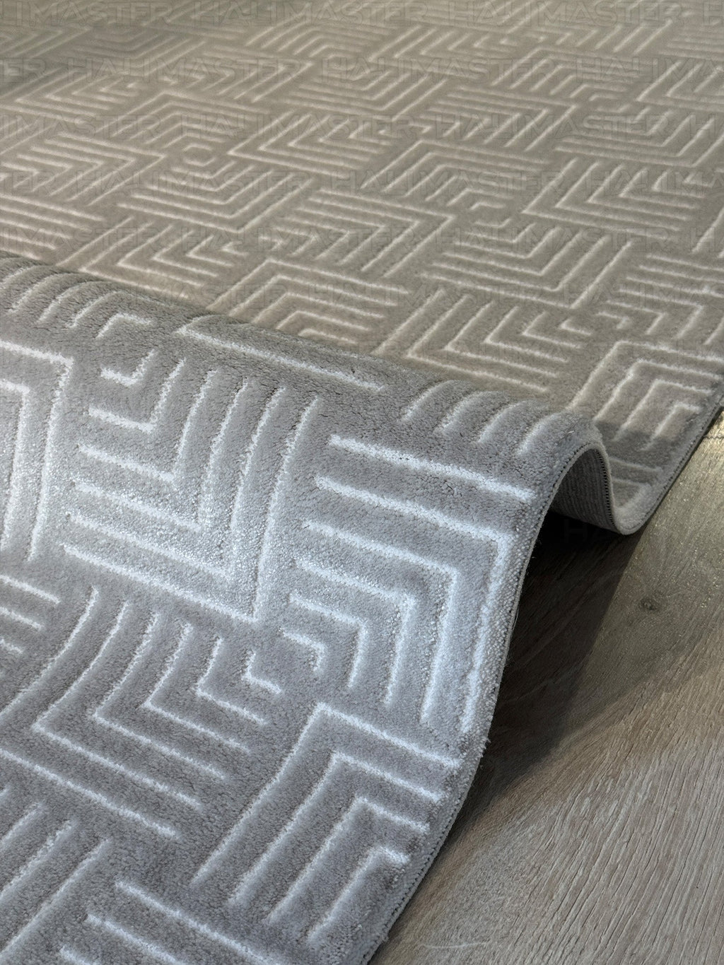 Akrilik Modern Geometrik Desenli Gri Halı – Özel Ölçü Salon & Antre Halısı