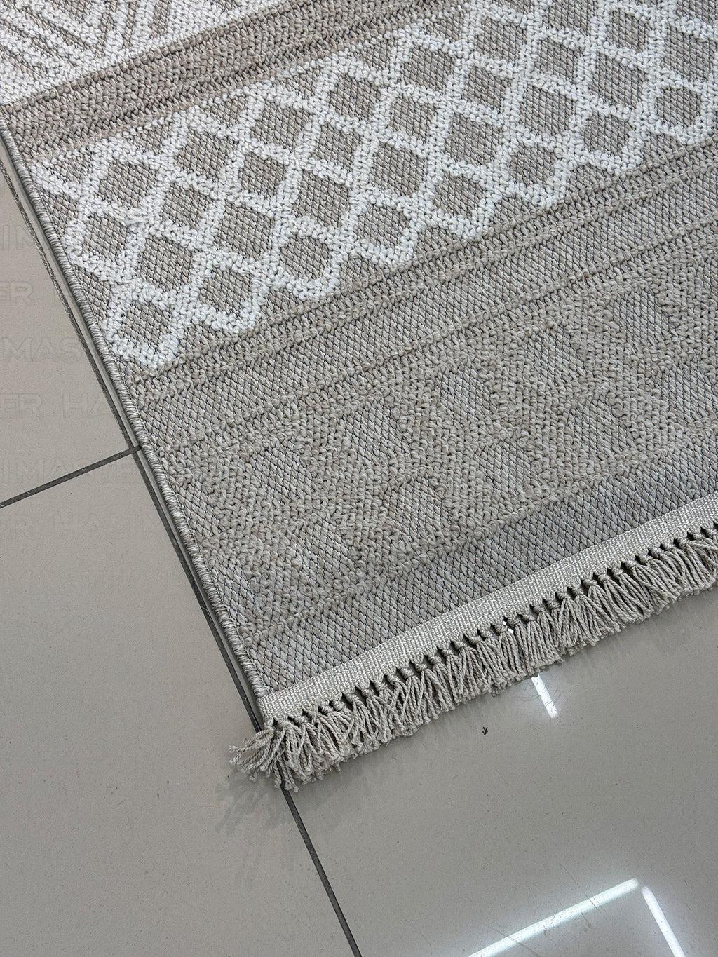 Modern Geometrik Desenli Krem Kahve Dekoratif Salon ve Oturma Odası Halısı - 4m² - Saçaklı