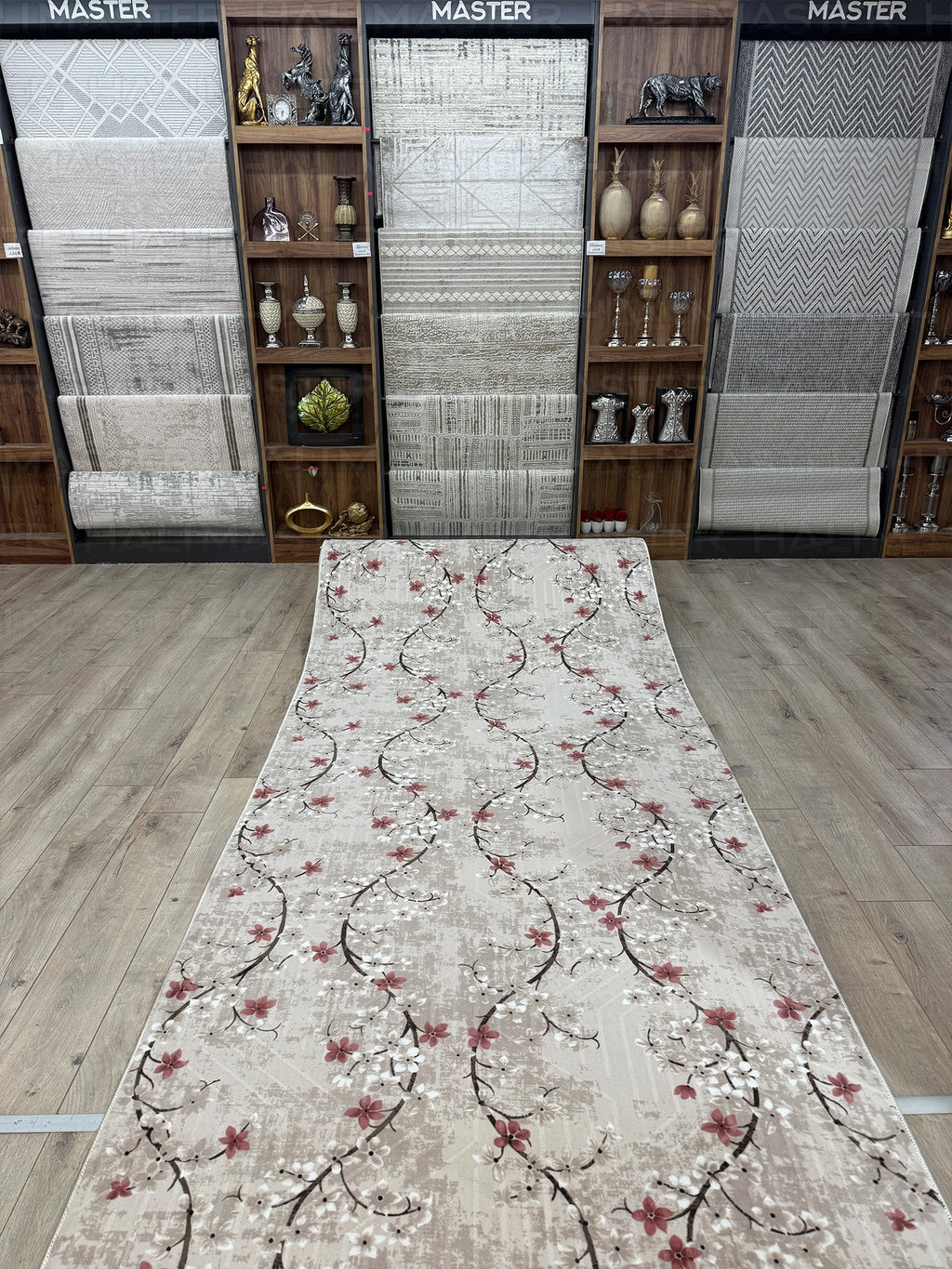 Jel Özel Ölçü Kesme Halı Yolluk - Krem Çiçek Desenli Modern Tasarım