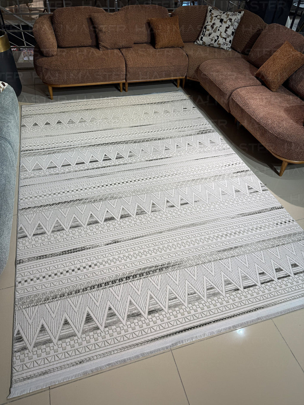 İskandinav Tarzı Etnik Desenli Bohem Salon Halısı - Krem ve Antrasit