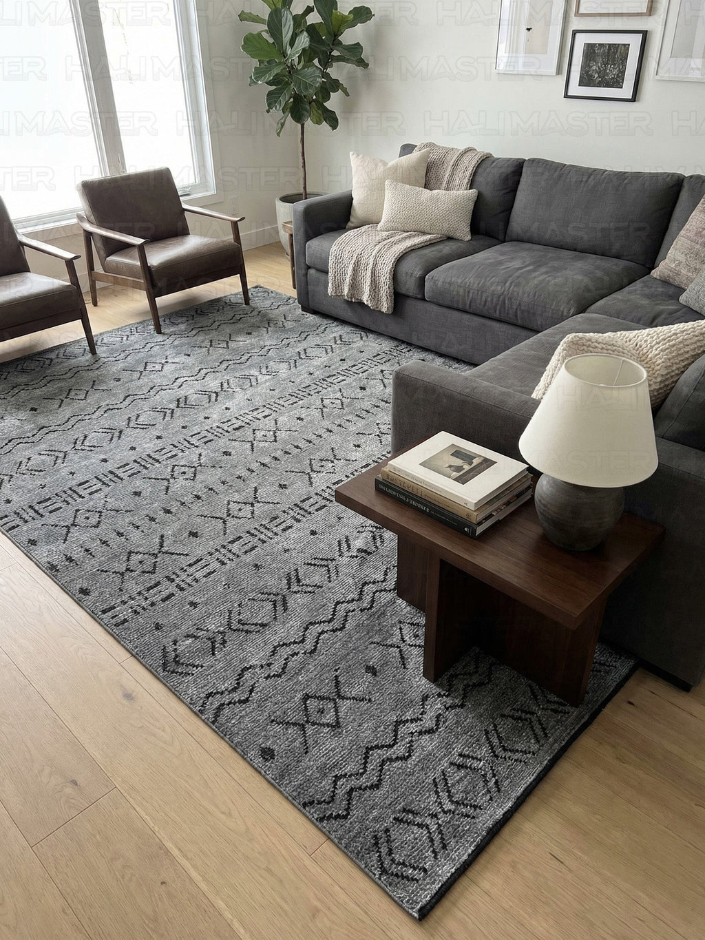 Kilim Etnik Desenli Antrasit Siyah Modern Halı & Yolluk - Özel Ölçü Seçeneği