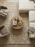 Bej Tavşan Tüyü Peluş Halı - Özel Ölçü Kaymaz Tabanlı 3D Kabartmalı Kesme Halı